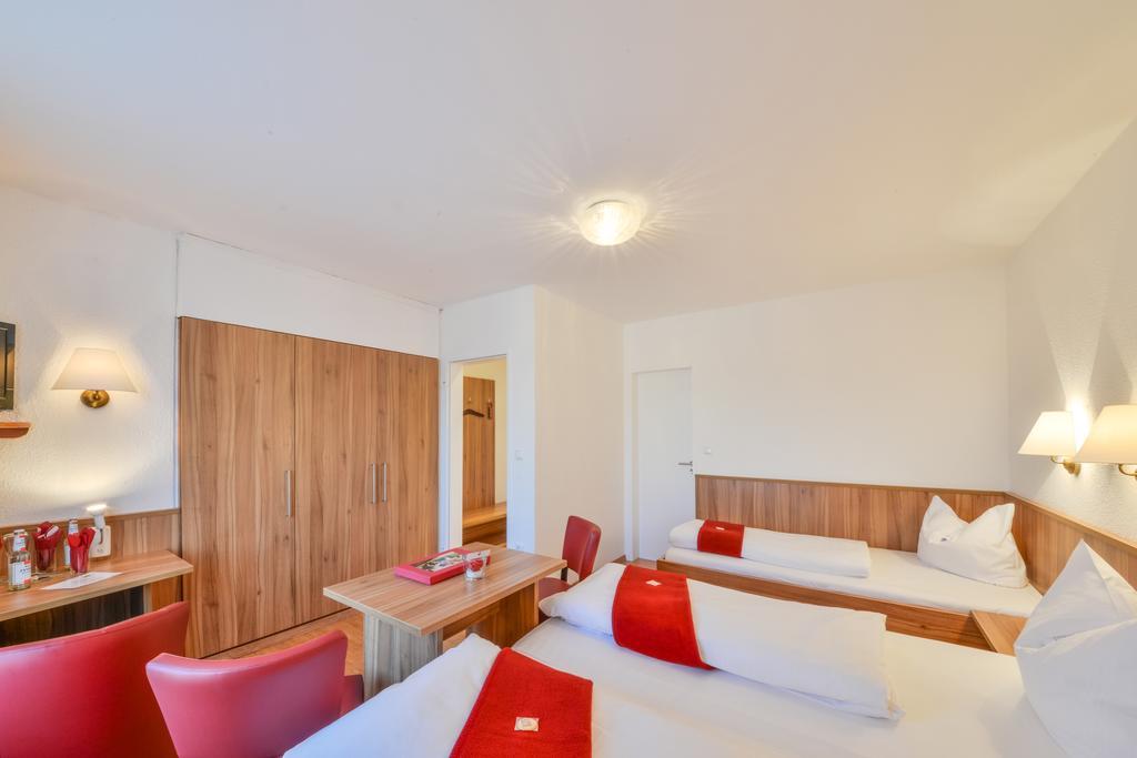 Hotel Drei Loewen Dachau Værelse billede