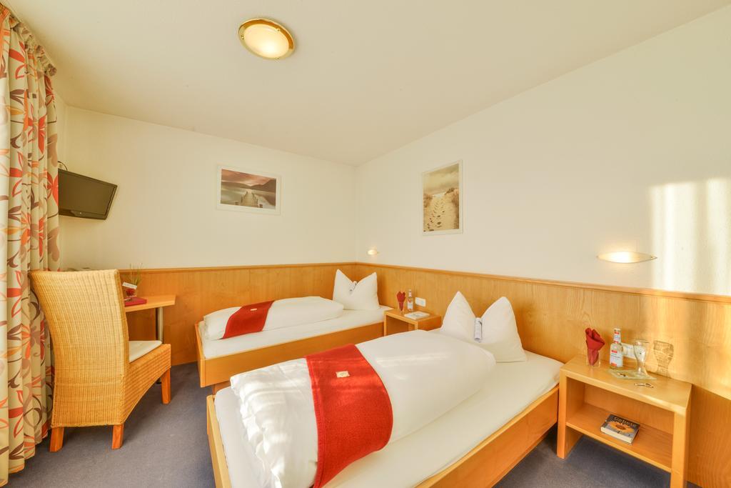 Hotel Drei Loewen Dachau Værelse billede
