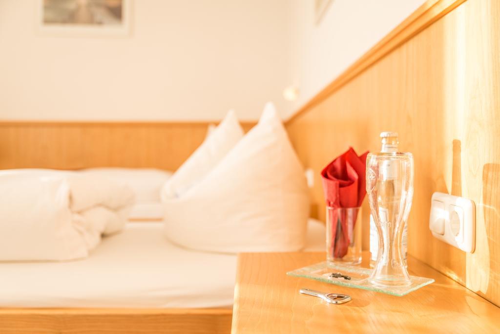 Hotel Drei Loewen Dachau Værelse billede