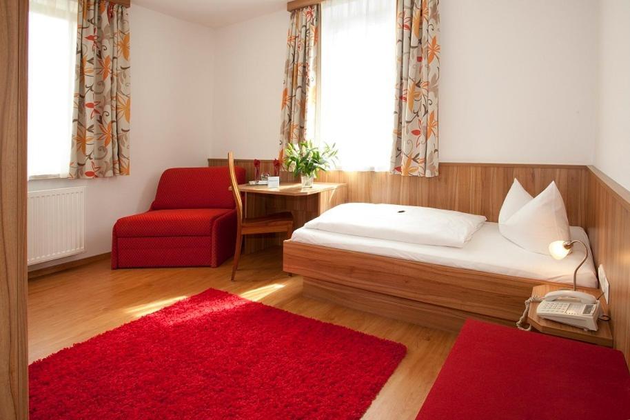 Hotel Drei Loewen Dachau Eksteriør billede